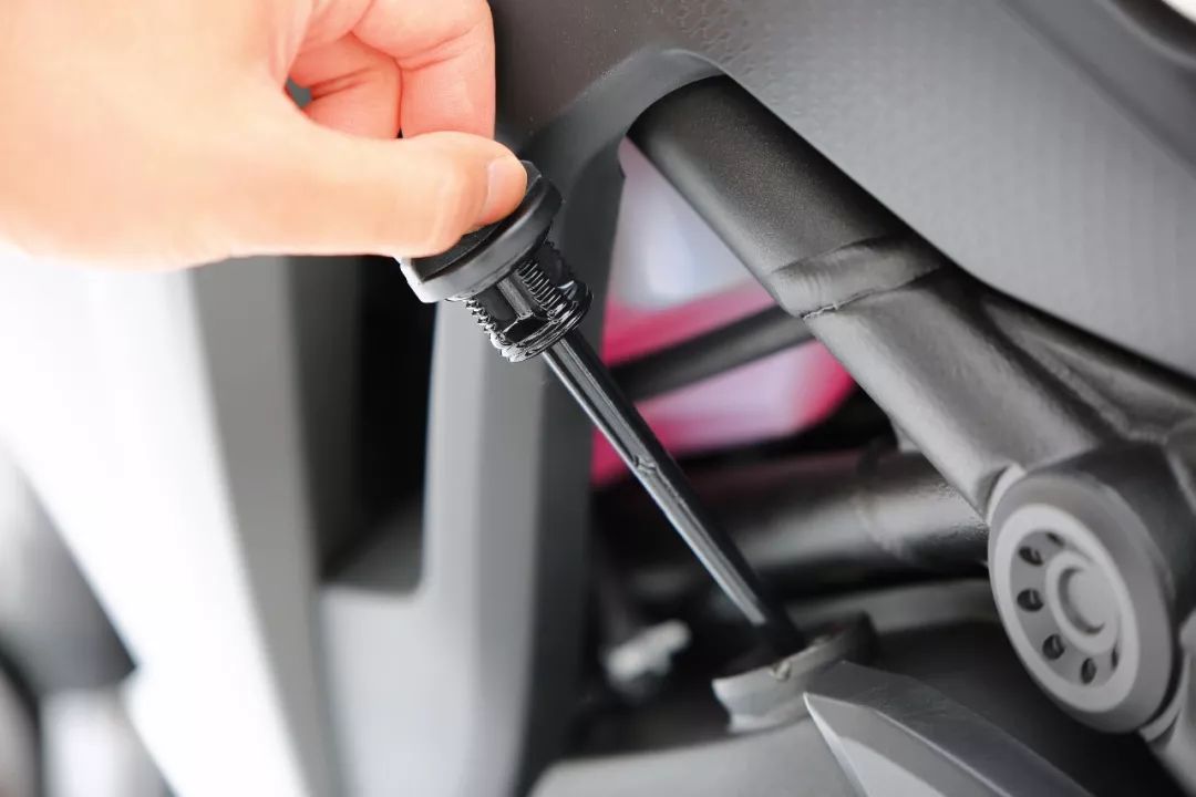 无极650gs拉力车,呆子隆鑫无极650拉力评测