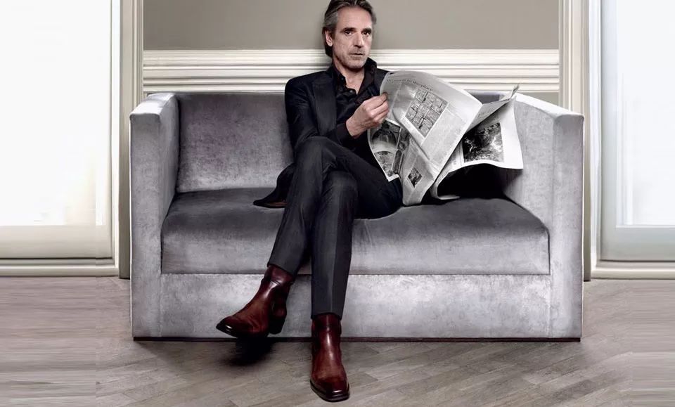 秋冬买靴子买这4双谁穿谁时髦,想穿靴子但不想穿光腿神器