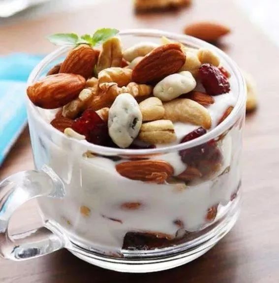 鎴戠寽浣犱篃浼氬枩娆㈣繖鏍风殑闆堕鏂囨,鎴戠寽浣犱篃鍠滄