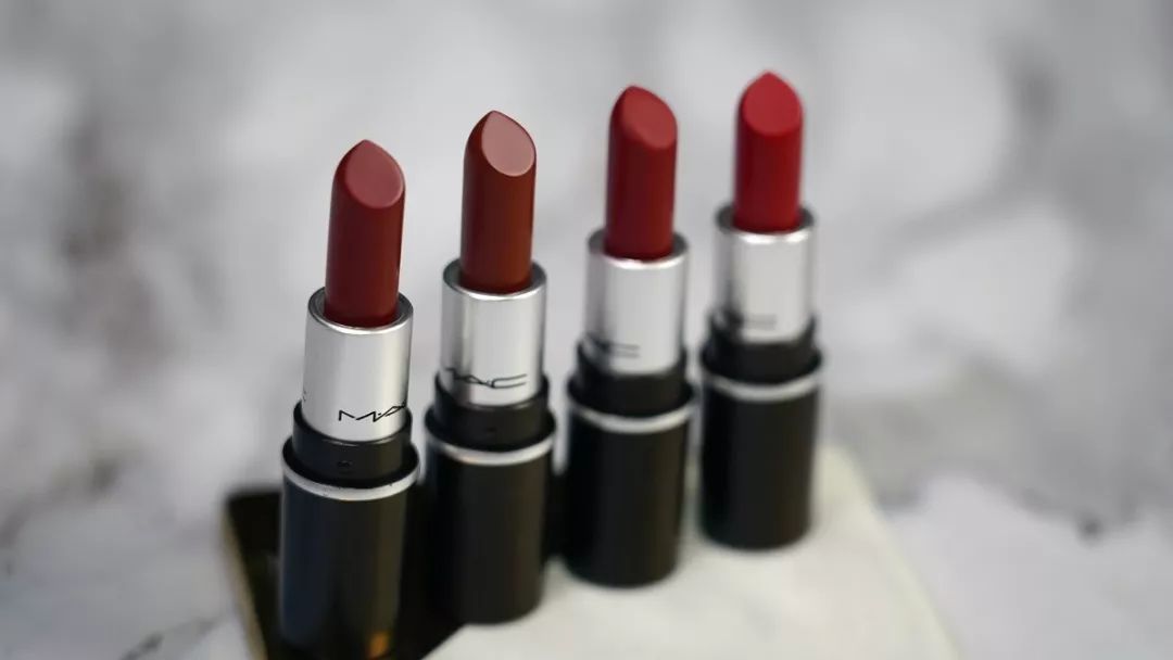 MAC疯了吧！神仙色号口红一支只要80元，钱包根本捂不住啊