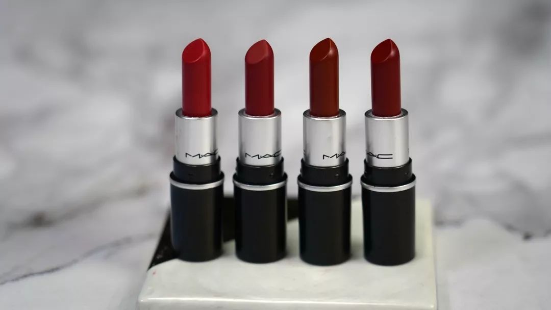 mac又纯又欲口红色号,mac粉嫩的口红色号