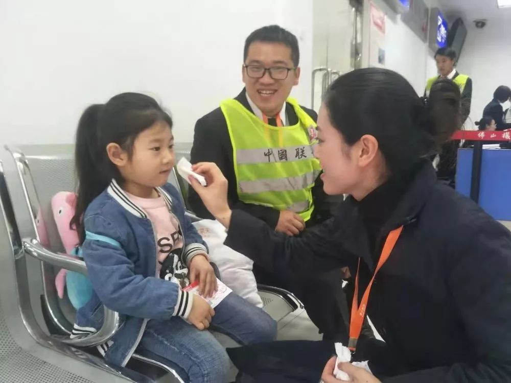 从广东佛山坐飞机到四川要多久,从佛山市坐飞机到哈尔滨