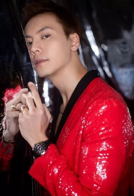 美妆悦己,悦己美妆试色