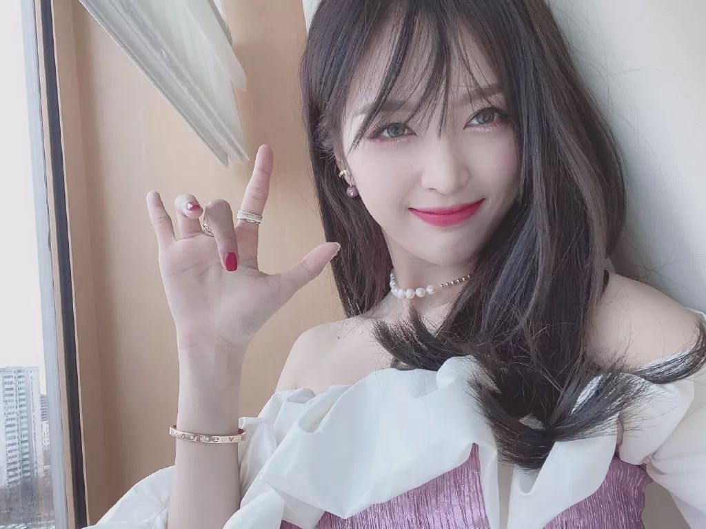 吴宣仪发型怎么剪的,吴宣仪发型图刘海