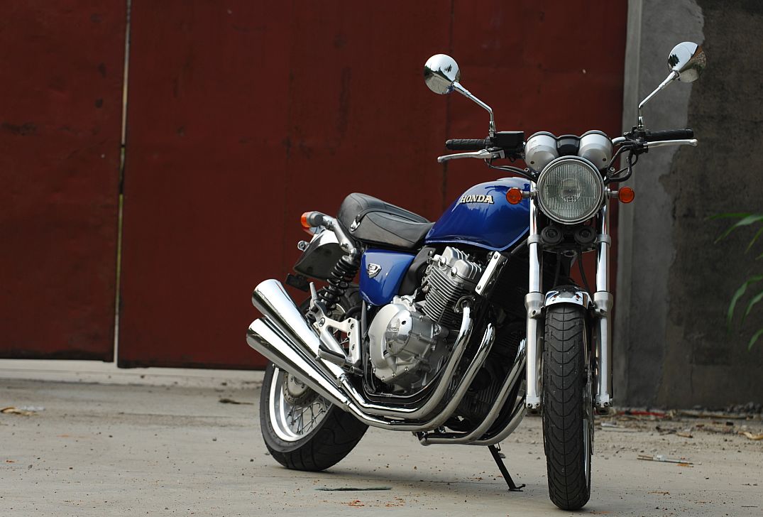 本田cb4002018款试驾,2024款本田cb400试驾