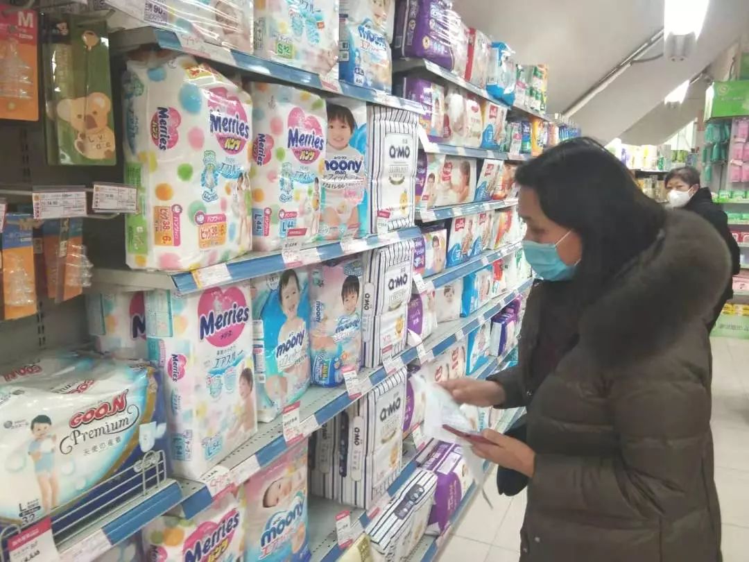 疫情期间为孕产妇送上暖心服务,芝罘区只楚街道疫情