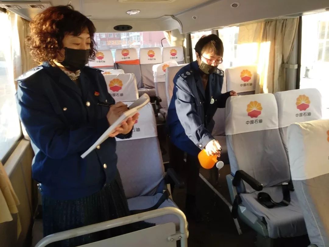 大庆战鲤,大庆战歌震河山