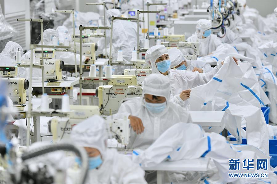 风雨无阻的坚守在抗疫的路上,坚持不懈坚决打赢疫情防控阻击战