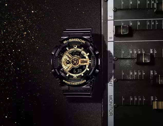 情侣礼物推荐送一对,情侣一周年送什么礼物最好