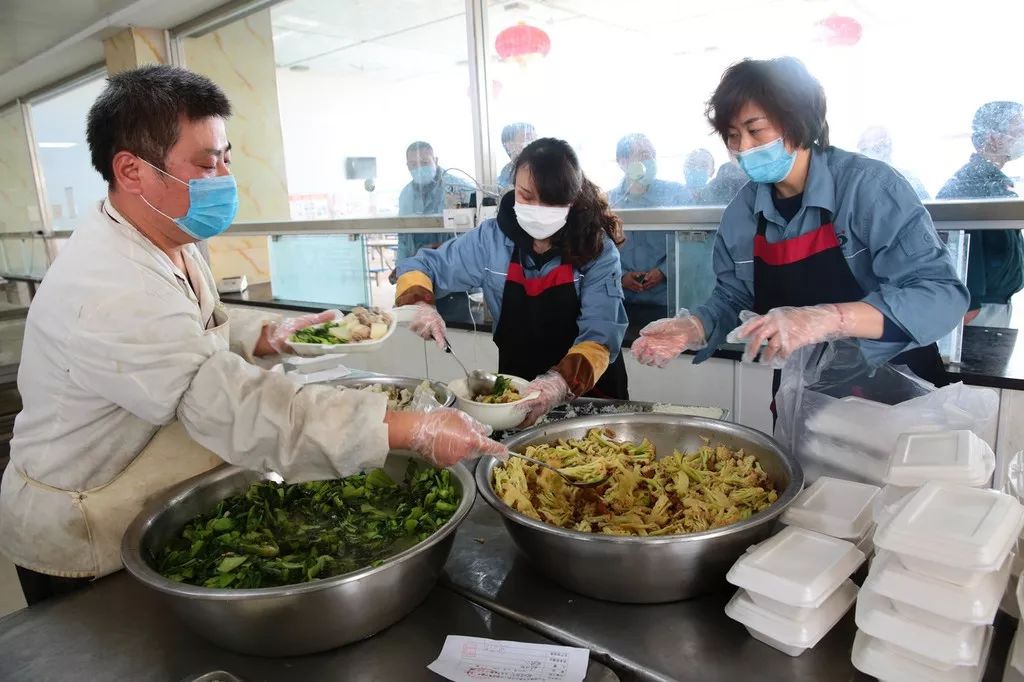 收到诈骗电话舍不得挂，看来他们也复工了，真好