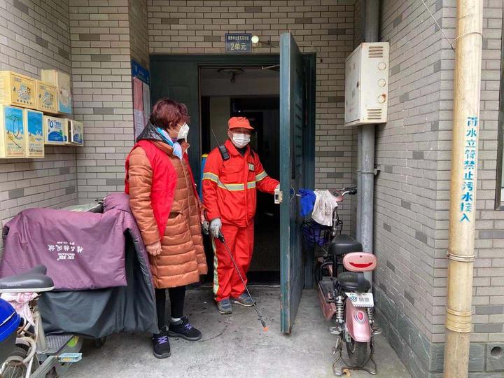 ⑩有人“打欠条”有人“食言”可为何居民都要给南肖埠社区的防控点赞