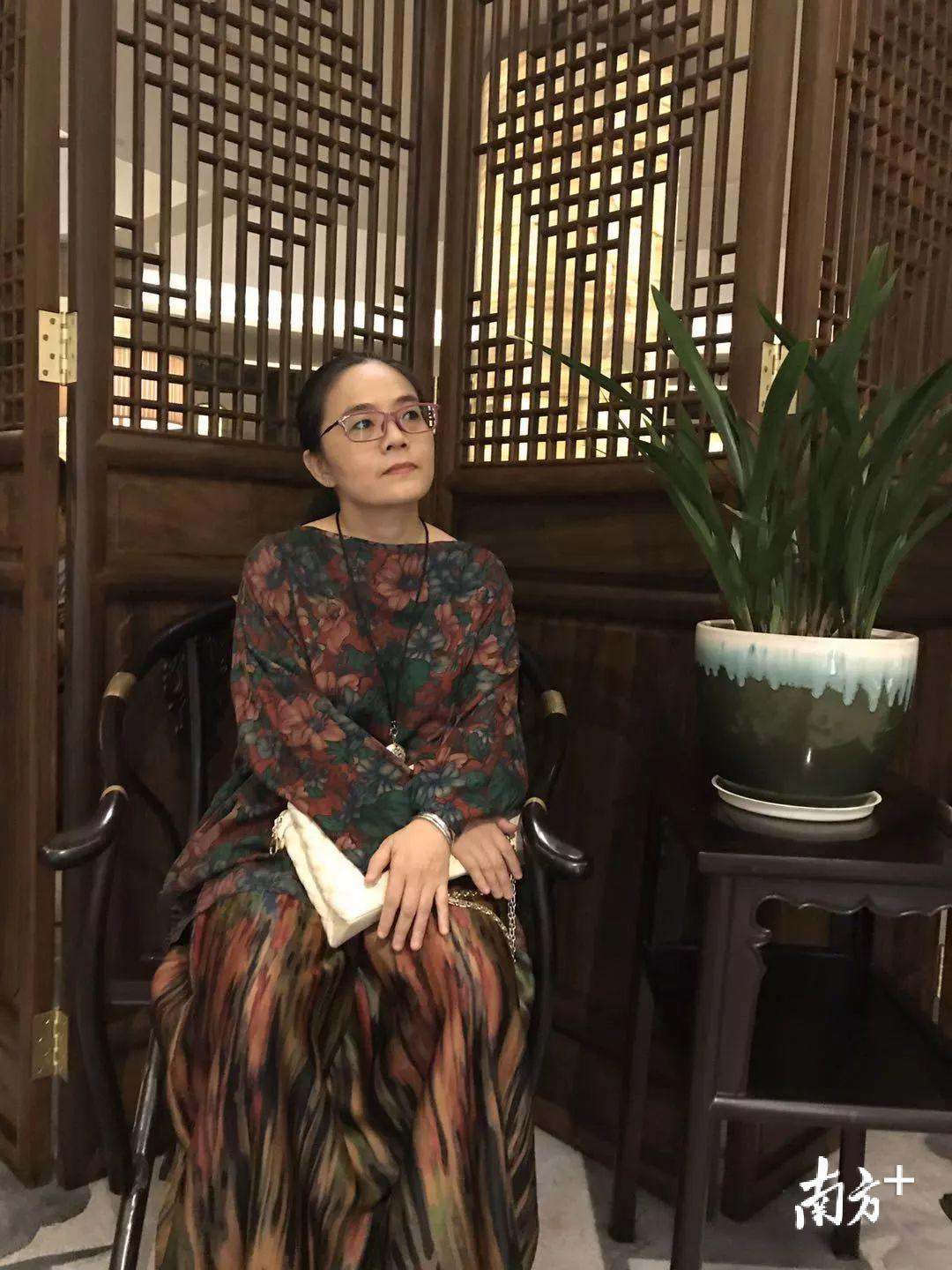 窥探“混混”面目,东莞作家陈玺推出小说《塬上》