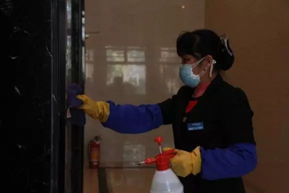 物业为业主提供代购生活用品服务,别人家的物业很贴心