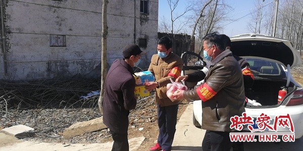 信阳平桥区肖王镇：隔离不隔情“红色代办”暖人心
