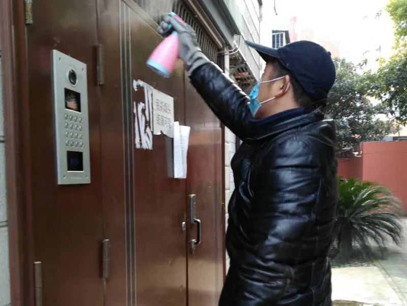 守闸员,普通球员换守门员