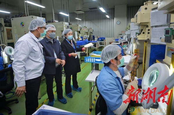 关键时刻冲上去危难关头豁出来,关键时候冲上去危险关头豁出来