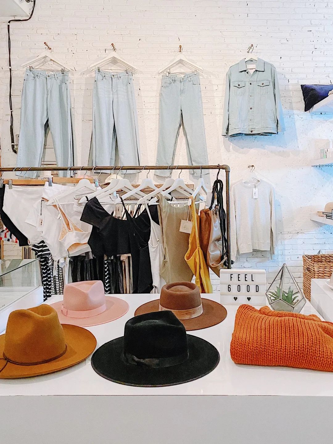 巴厘岛哪里买衣服好看女生,巴厘岛哪里可以买到便宜的衣服