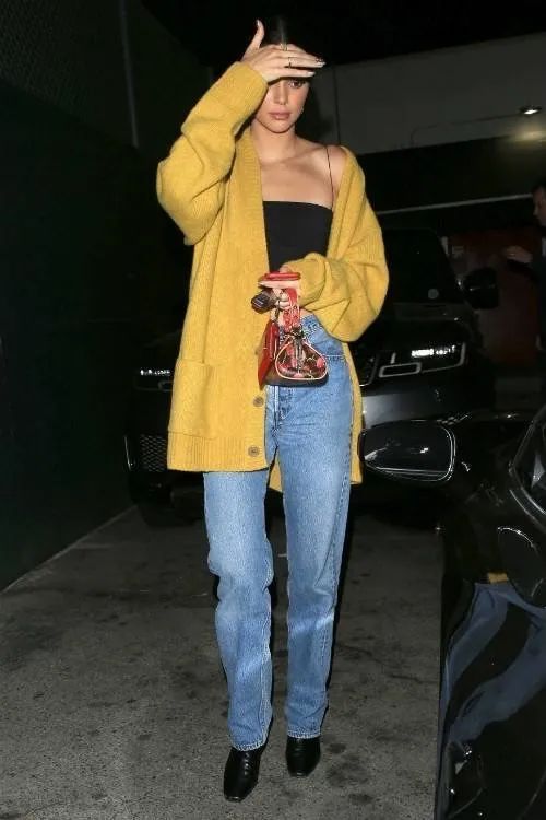 bellakendall什么关系,bella和kendall走秀