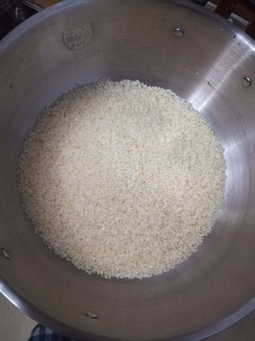 自制酒米用大米好还是小米好,用大米怎么自制酒米