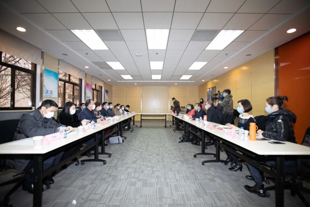 在这两家重点外资企业，闵行区长这么说……