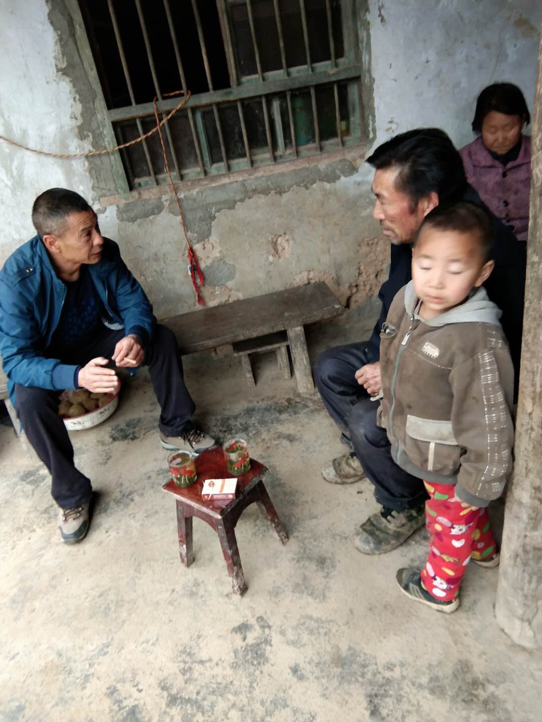 追忆峥嵘岁月践行党员使命,镇巴李耀军