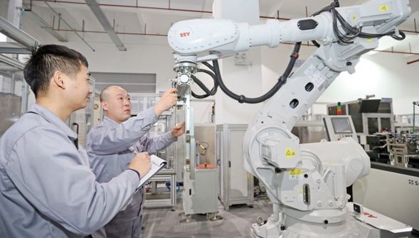 这家公司业绩两位数下滑却信心不减，松江区复工复产出现“三高”丨复工在行动