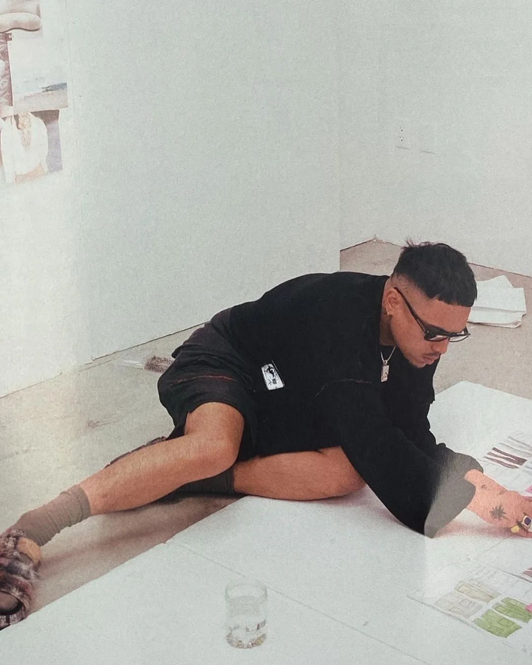 泡菲律宾火辣女孩、上身菲律宾牌子RHUDE是每一个潮人的幻想吧？