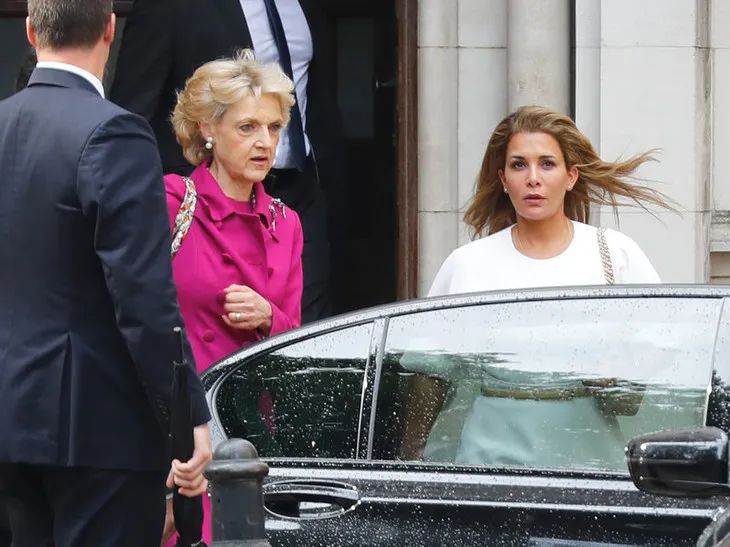 OMG|逃离魔鬼老公的哈雅王妃触底反击，过瘾