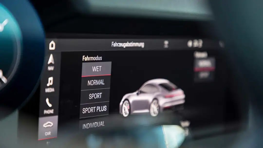 最甜蜜的两难选择|CARREVIEWS