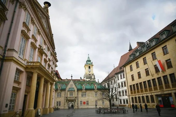 布拉迪斯拉发旅游,布拉迪斯拉旅行攻略