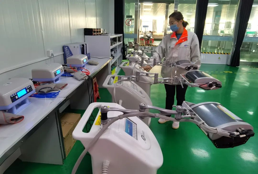 干劲十足，紧张有序！