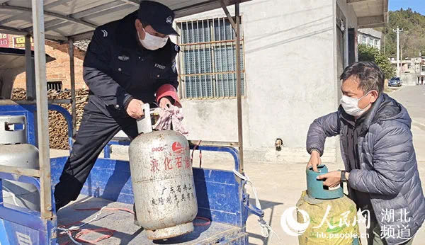 一村一辅警,全国公安辅警抗疫先进