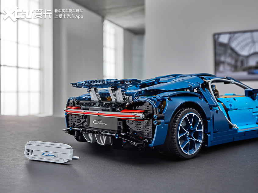 路虎卫士299,最新款的路虎卫士多少钱