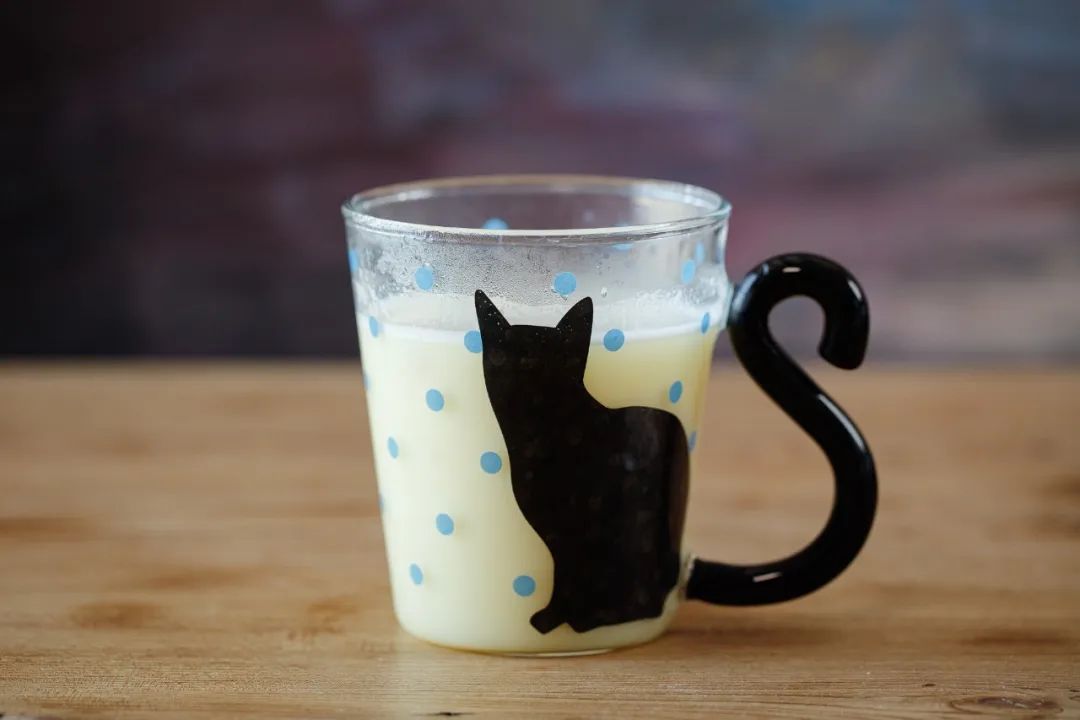 喝不到奶茶的时候,喝不到奶茶的视频