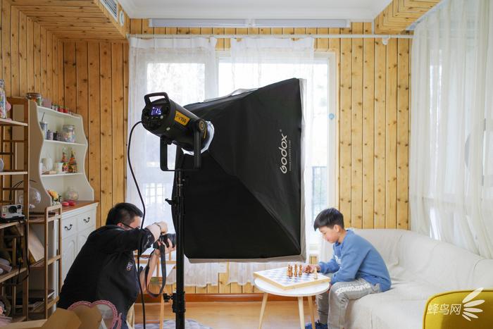 神牛lc500r对比神牛fv150,神牛fv150一灯两用