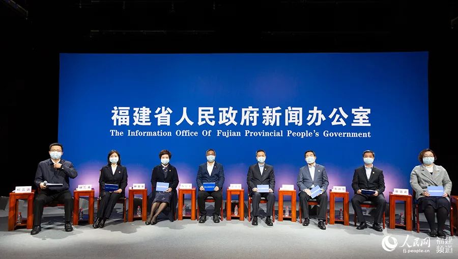 最美逆行者福建,致敬福建逆行者