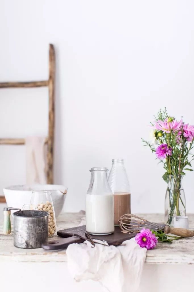 这些关于饮用牛奶的小知识,关于牛奶生活中的小窍门