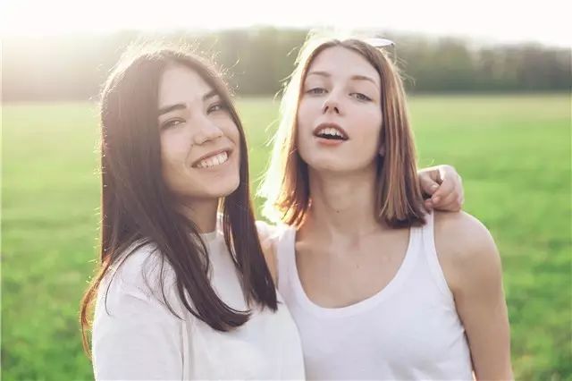 产后第一次例假和恶露的区别,产后第一次来月经要检查哪些