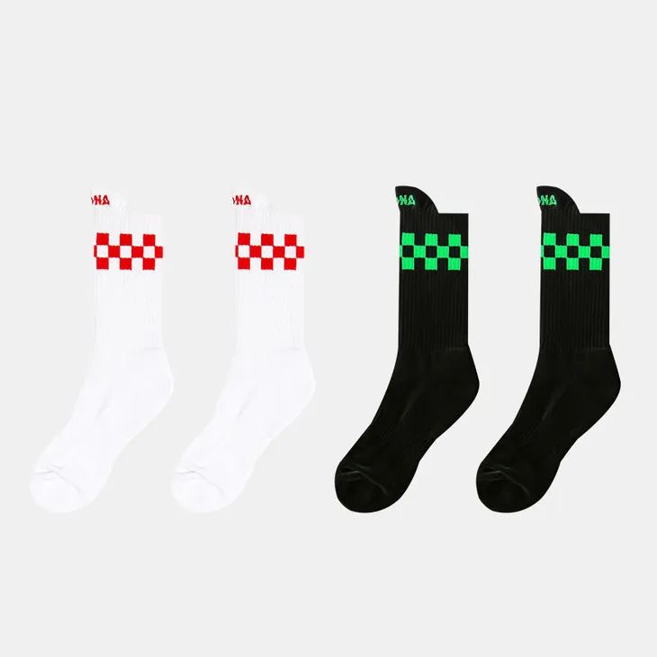 配饰狂|杨幂的终极时髦秘籍，10块钱帮你给腿整容