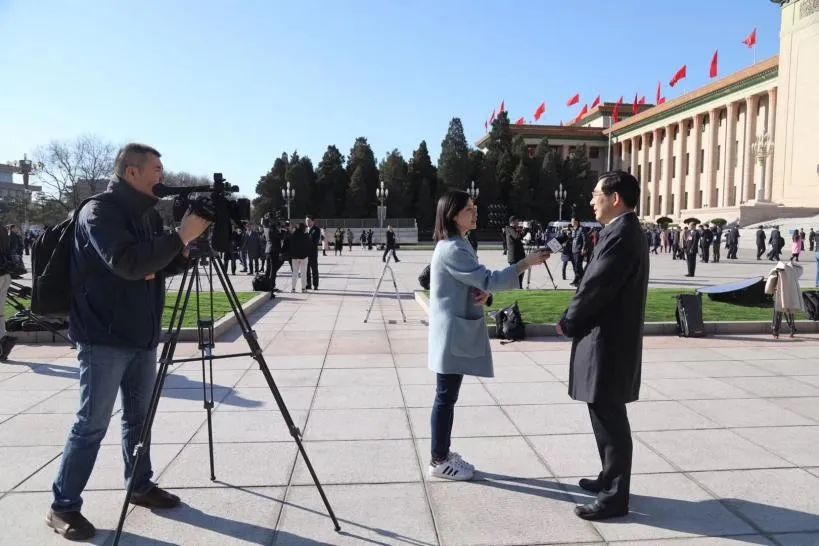 战“疫”中的北师大人丨韩冰：镜头下的追光者