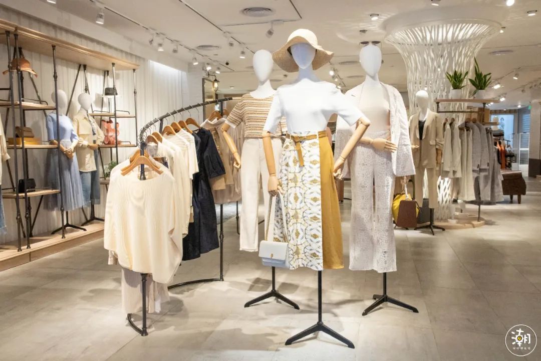 五一打卡超大的油菜花田,五一打卡家门口的花海