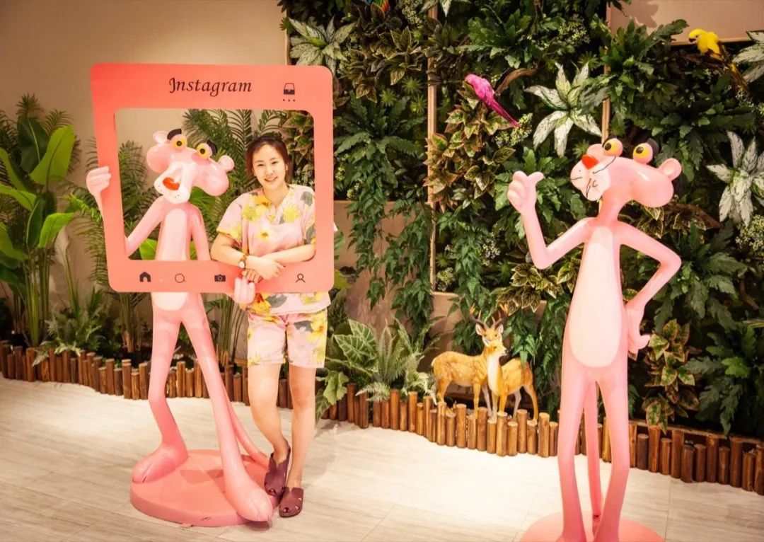 「温泉盛宴狂欢开启」只需28.1元!金水湾金水湾超大浴场两万平(单人洗浴+游泳),游玩旅行的快乐,内含洗浴,游泳,汗蒸,大屏观影