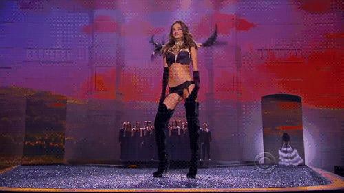 欧阳娜娜同款无痕内衣,欧阳娜娜同款外扩内衣推荐