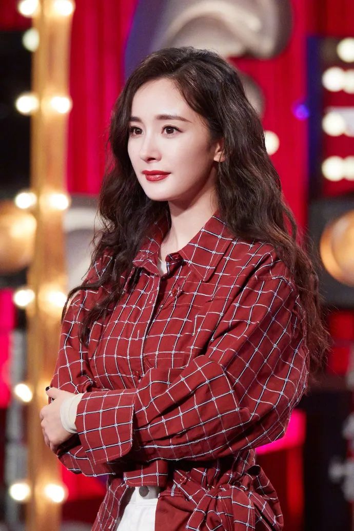 李敏镐扎头发禁忌,李敏镐金丝草卷发