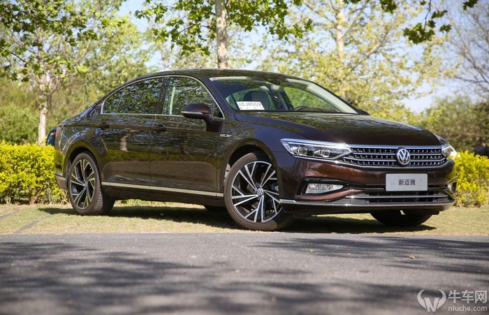 试驾新款大众迈腾380豪华版,大众迈腾380tsidsg旗舰型试驾