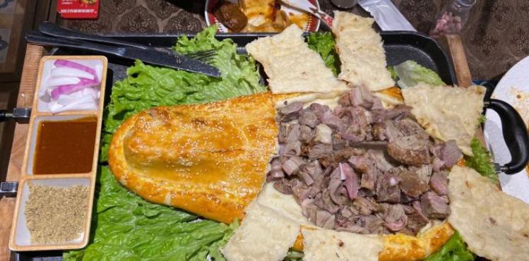 不想一本正经就捣蛋,不想搞学习就想吃喝玩