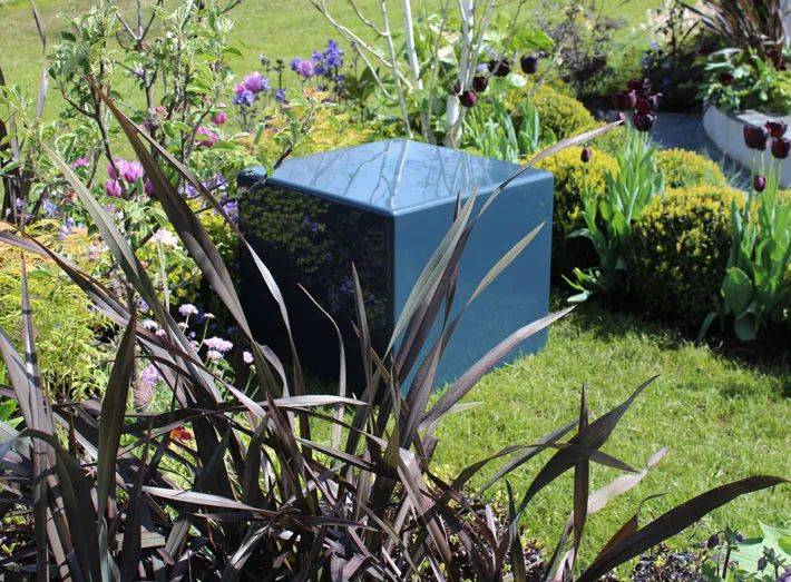 板凳奇葩设计,板凳上面的造型