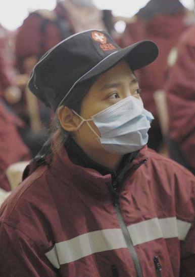 69天援鄂护士回家,90多天援鄂军队女医生回家视频