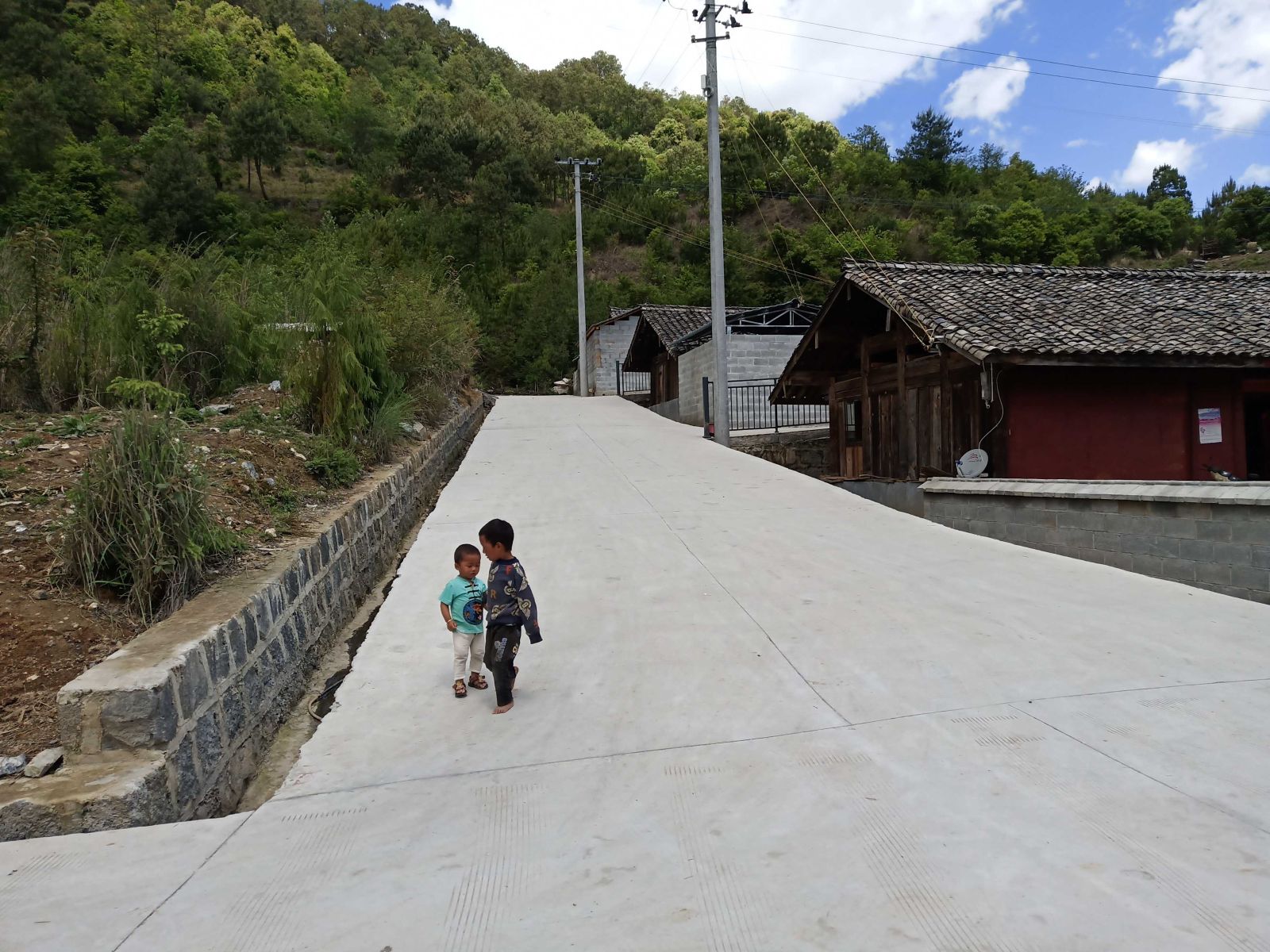 温暖保山:绰号叫“憨巴”,但是我的二叔一点都不憨