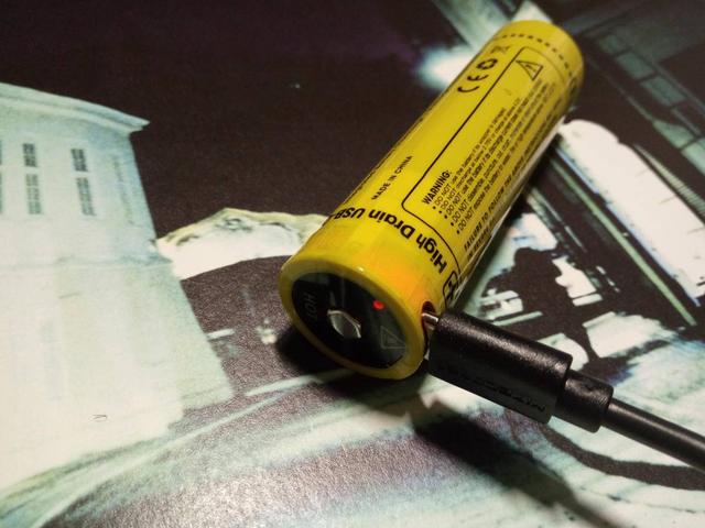 奈特科尔强光10000流明,奈特科尔4000流明手电筒